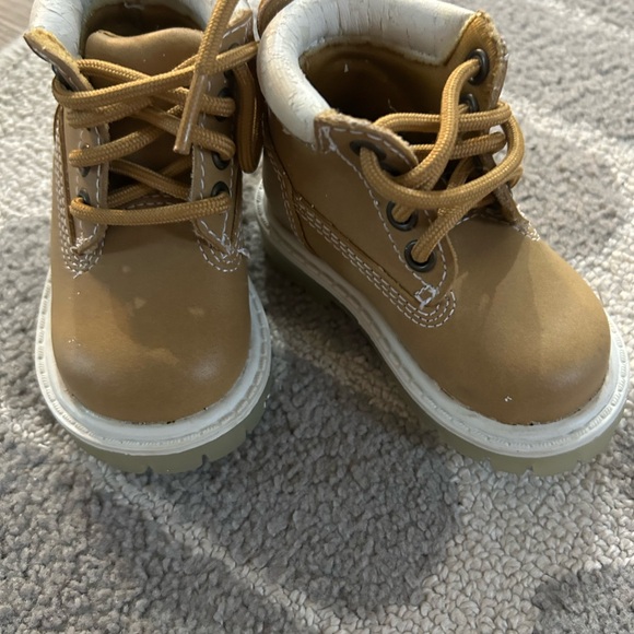 Tan Sneakers with White Soles - Picture 2 of 6